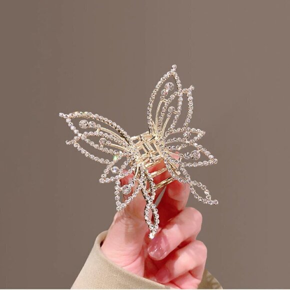 NEW Rhinestone Embellished Butterfly Hair Clip Claw - Picture 1 of 8